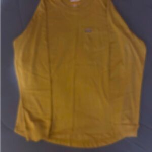 Woman's long sleeved Ariat shirt